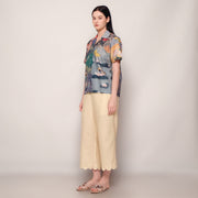 Butterflies & Bees Scallop Everyday Shirt