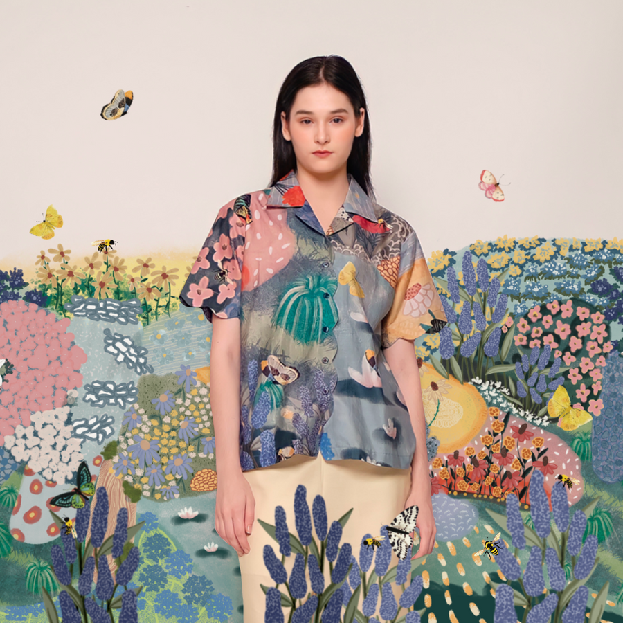Butterflies & Bees Scallop Everyday Shirt