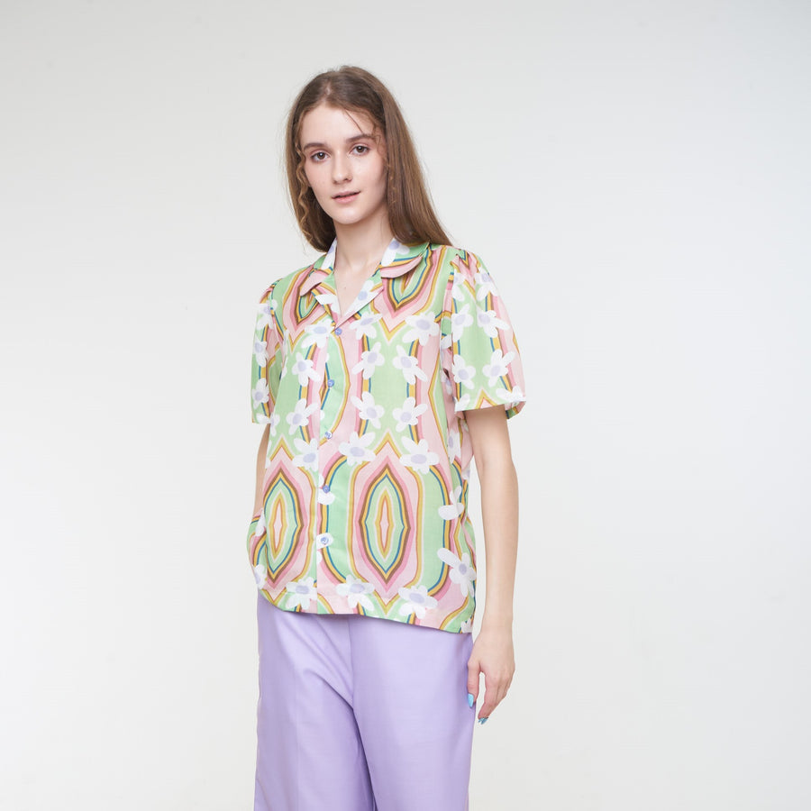 Aloha Sweetheart Puffy Scallop Shirt