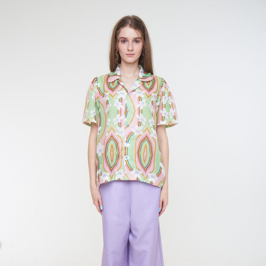Aloha Sweetheart Puffy Scallop Shirt